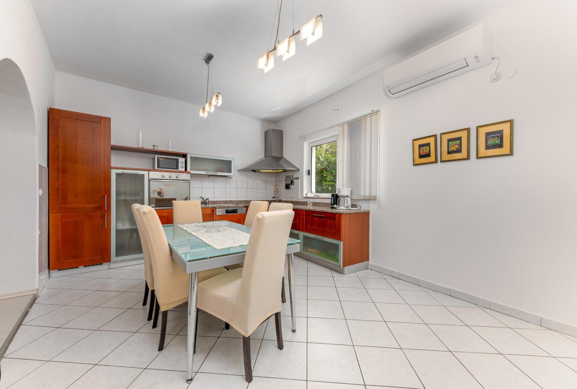 Apartments Gisela Makarska Habitación foto